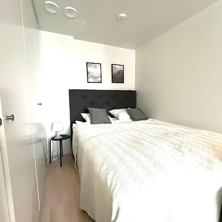 Airport Brand New 1br Fully Equipped