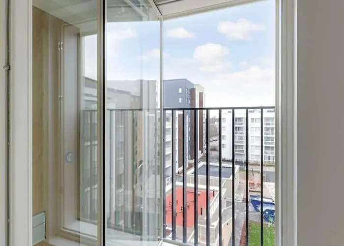 Airport Brand New 1br Fully Equipped Апартаменты *